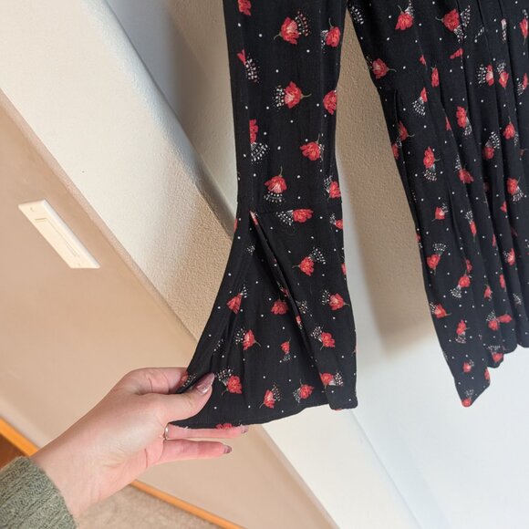Free People Tegan Floral Mini Dress Size 6  Black & Red Floral Print - Picture 6 of 13